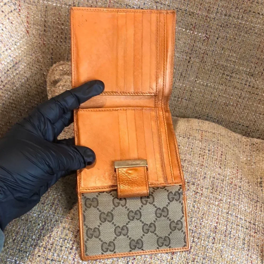 GUCCI GG Monogram Canvas Burned Orange Leather Trifold Wallet Monogram Clasp